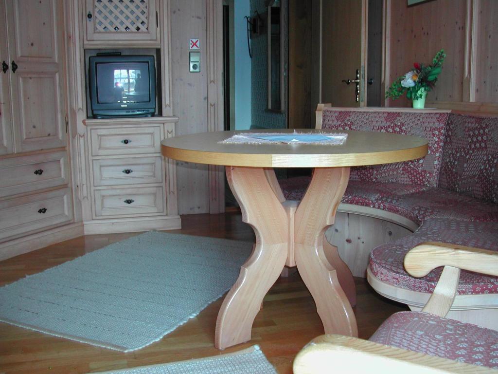 Haus Hubertus Apartment ไรท์อิมวิงเคอ ห้อง รูปภาพ