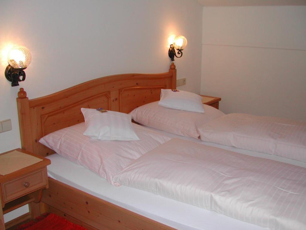Haus Hubertus Apartment ไรท์อิมวิงเคอ ภายนอก รูปภาพ